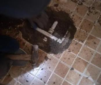 太湖卫生间漏水维修公司为您分享下卫生间渗水如何处理及注意事项